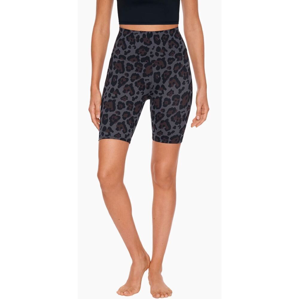 Miraclesuit NWT size S Jaguar shaping bike short